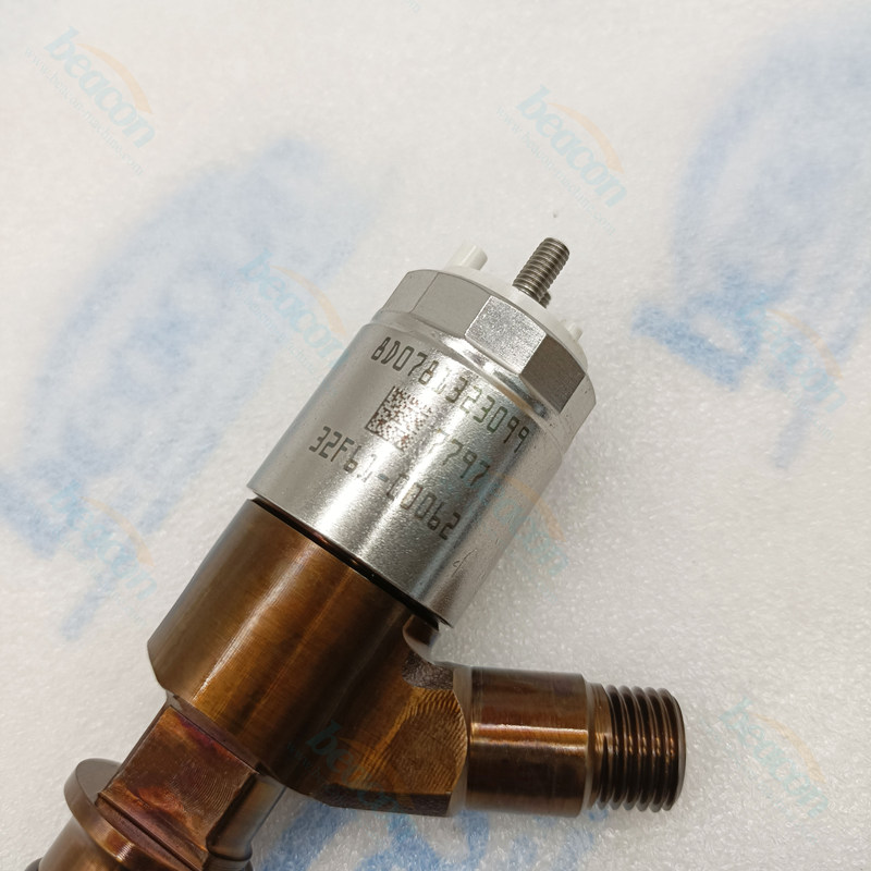 Good Quality Big Stocks CAT 320D Injector 326 4700 32F61-00062 DONGTAI Diesel Fuel Injector 326-4700 3264700 for Cat