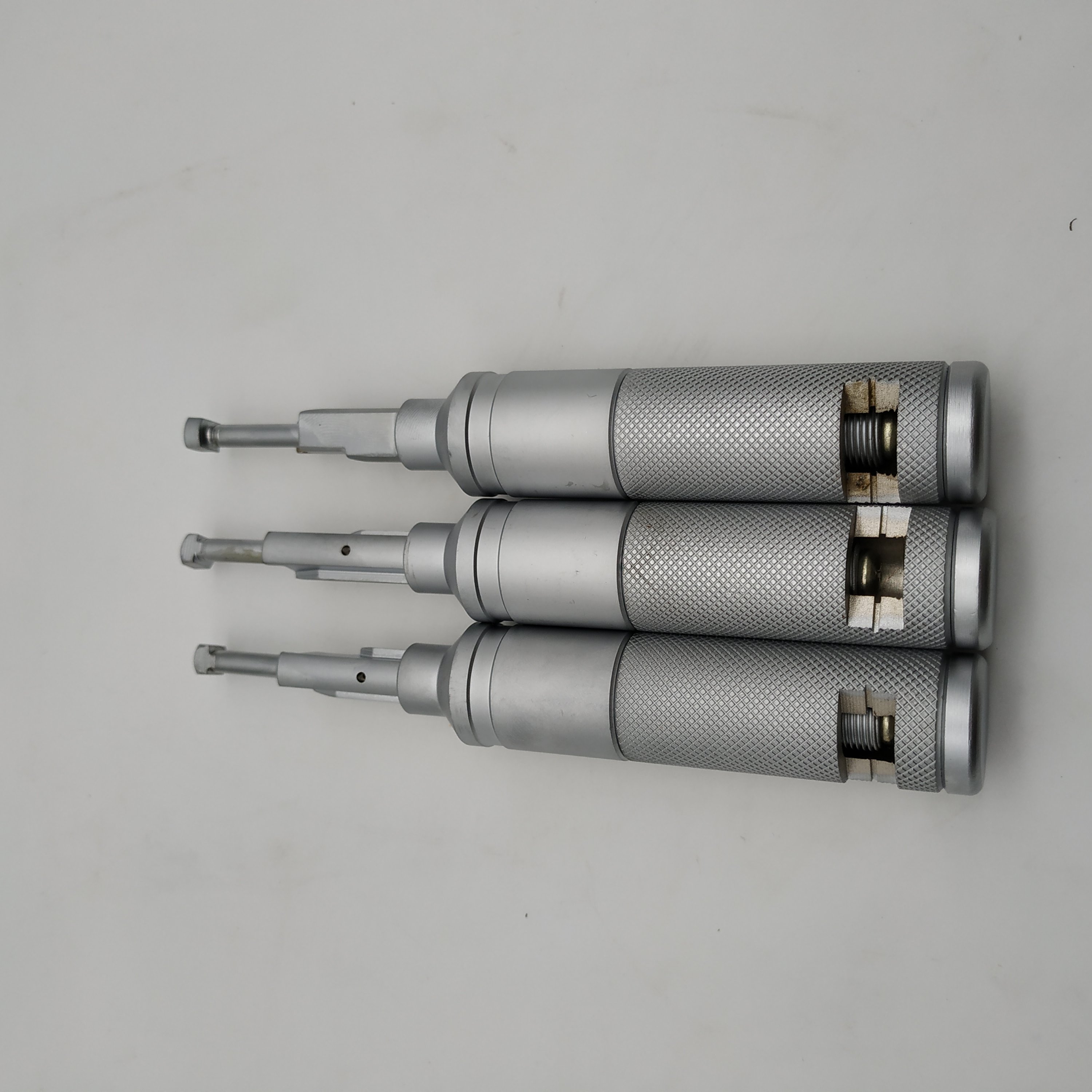 J06 MW Maintenance Tools