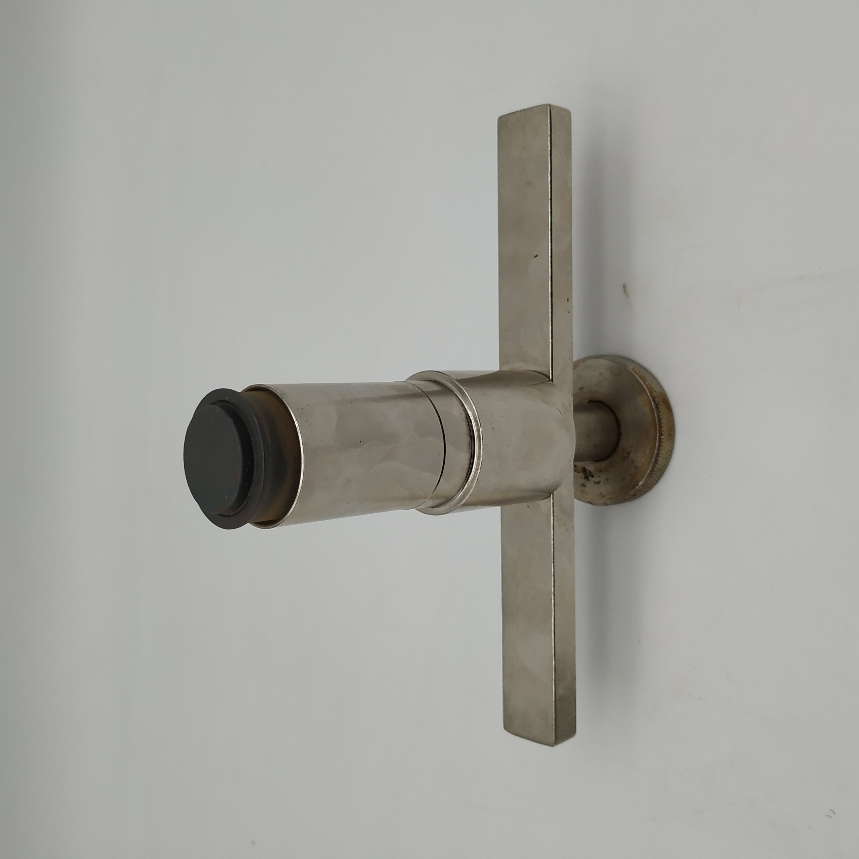 J12 PE pump pressure reducer