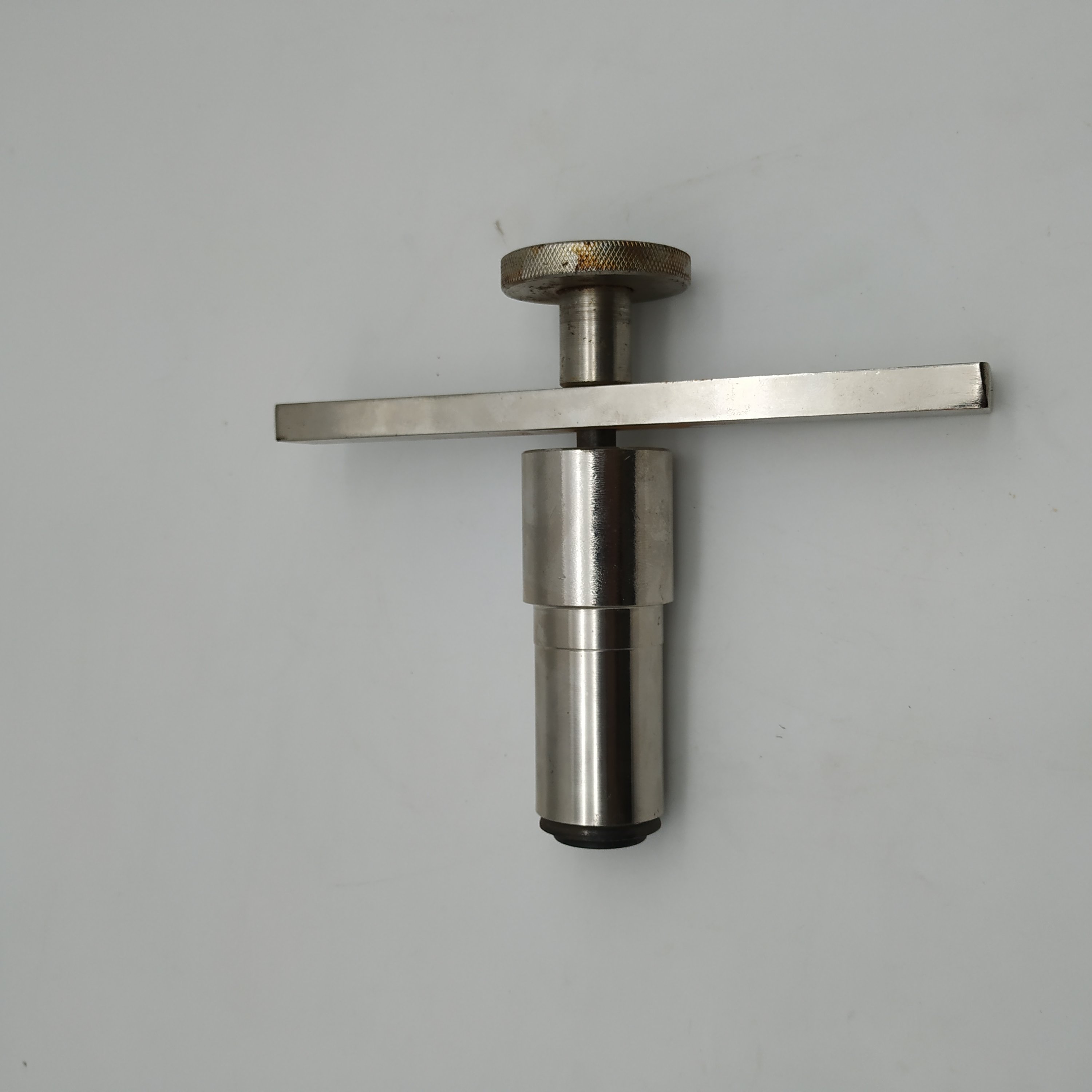 J12 PE pump pressure reducer