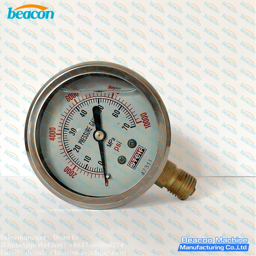 G15-93  10000 psi (70 MPa) pressure gauge