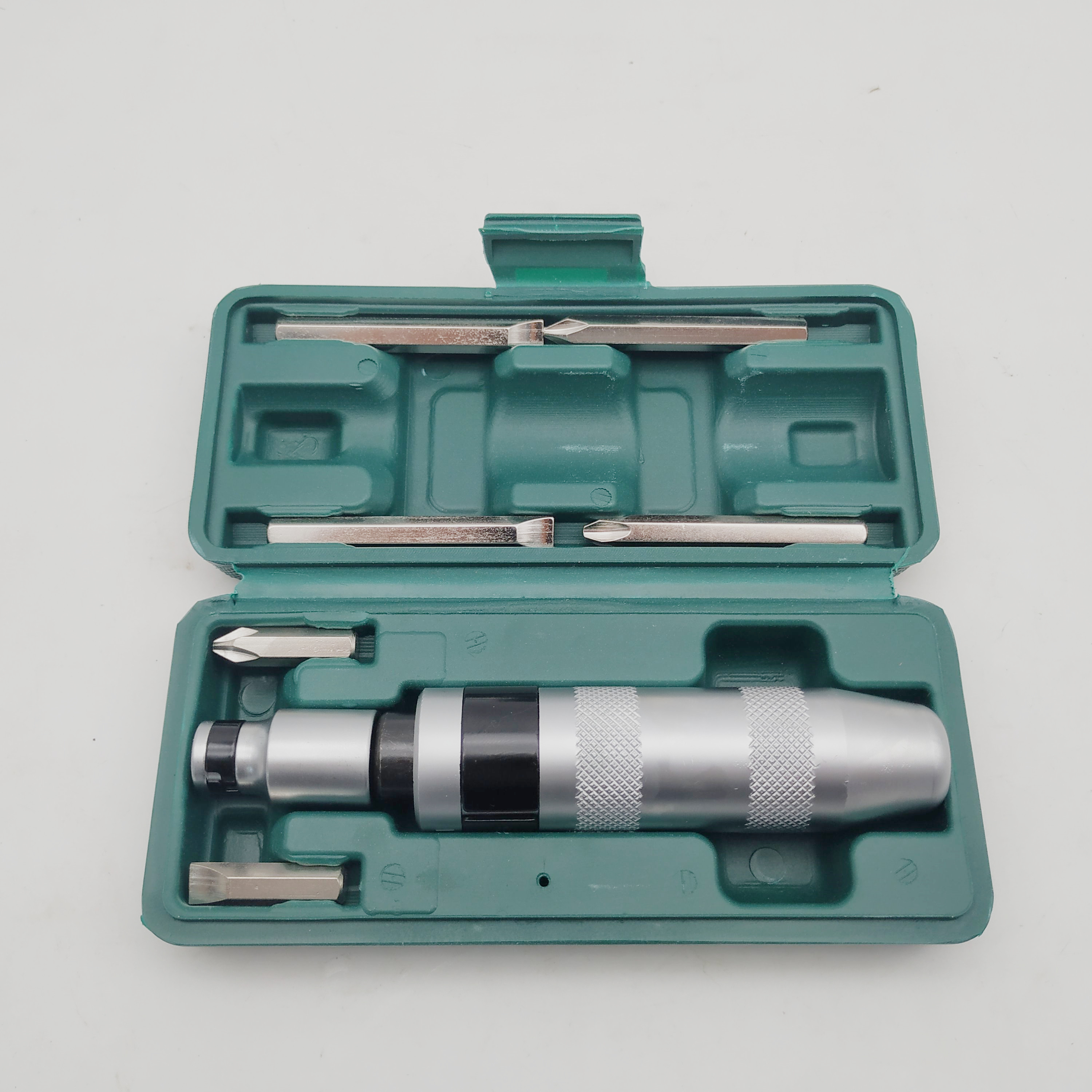G15-32 Impact Screwdriver