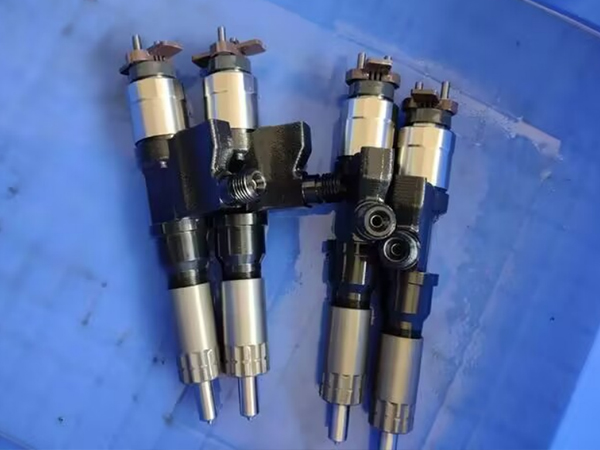 fuel injector